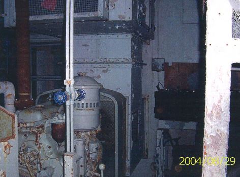 Inside the power module showing the abandoned generator. Aug 2004.